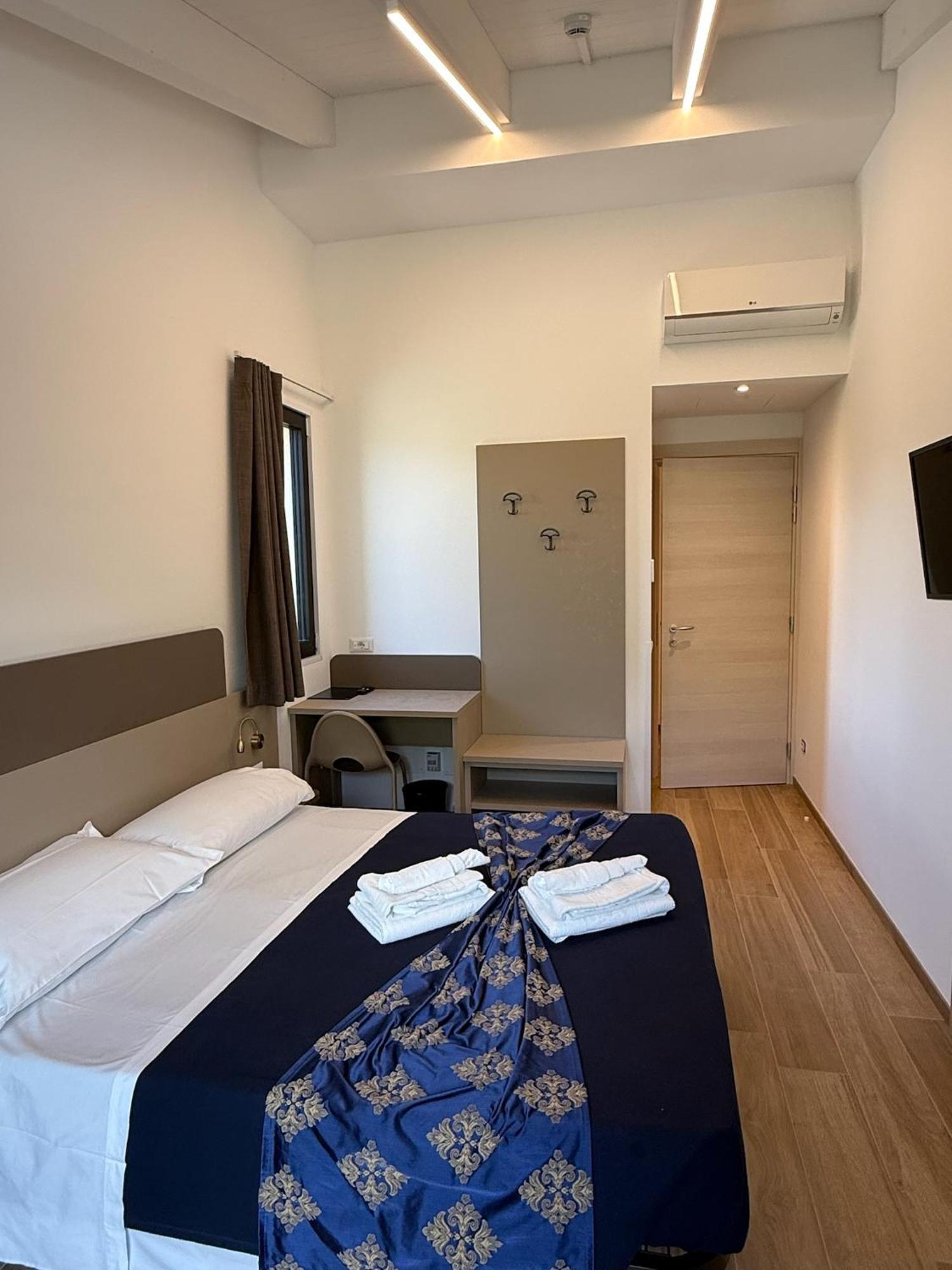 Hotel Merloni 그란돌라 에드 우니티 외부 사진